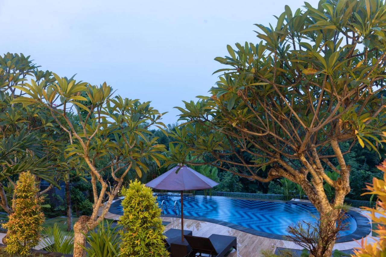 Arunika Cottage Batununggul Exterior foto